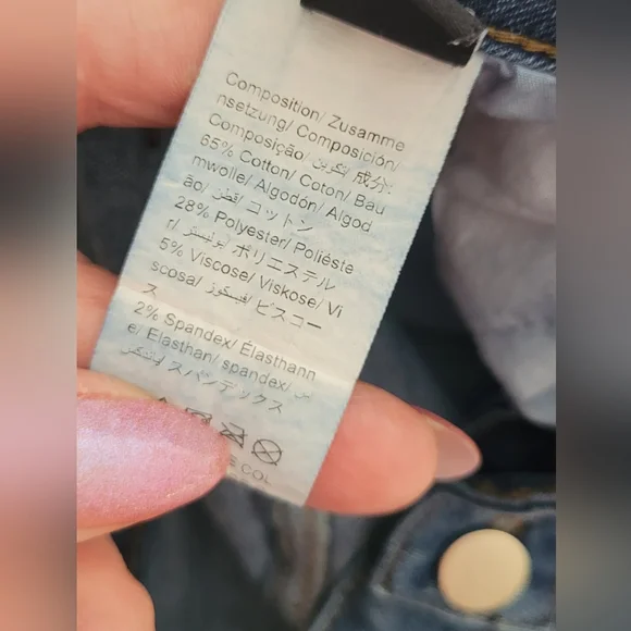 Plus Ripped Skinny Jeans - Picture 9 of 9